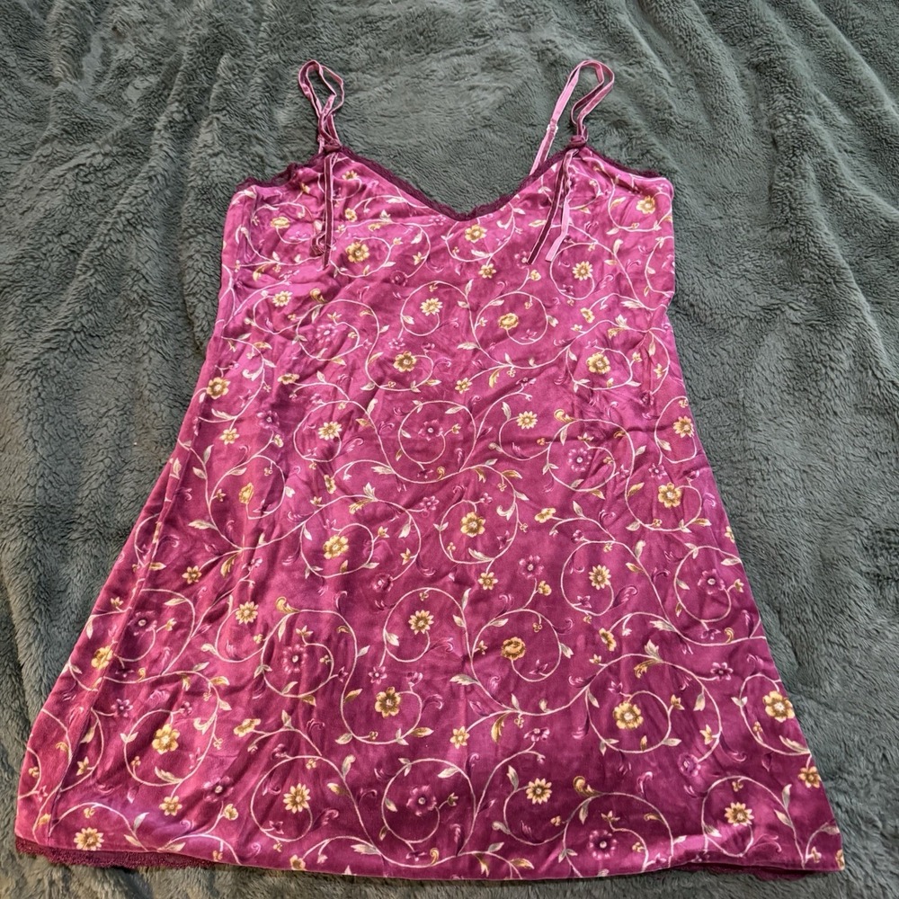 Victorias SECRET COUNTRY LADIES VELVET DRESS medium burgandy BABYDOLL floral